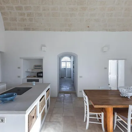 Masseria Torre Abate Risi *