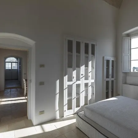 Villa Masseria Torre Abate Risi *