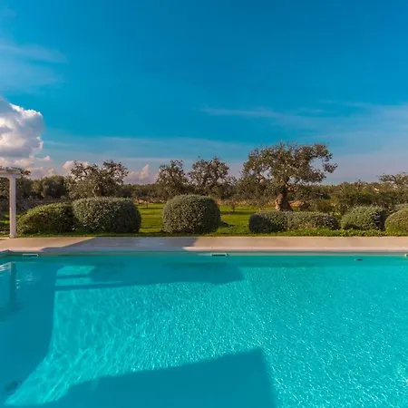 Villa Masseria Torre Abate Risi *